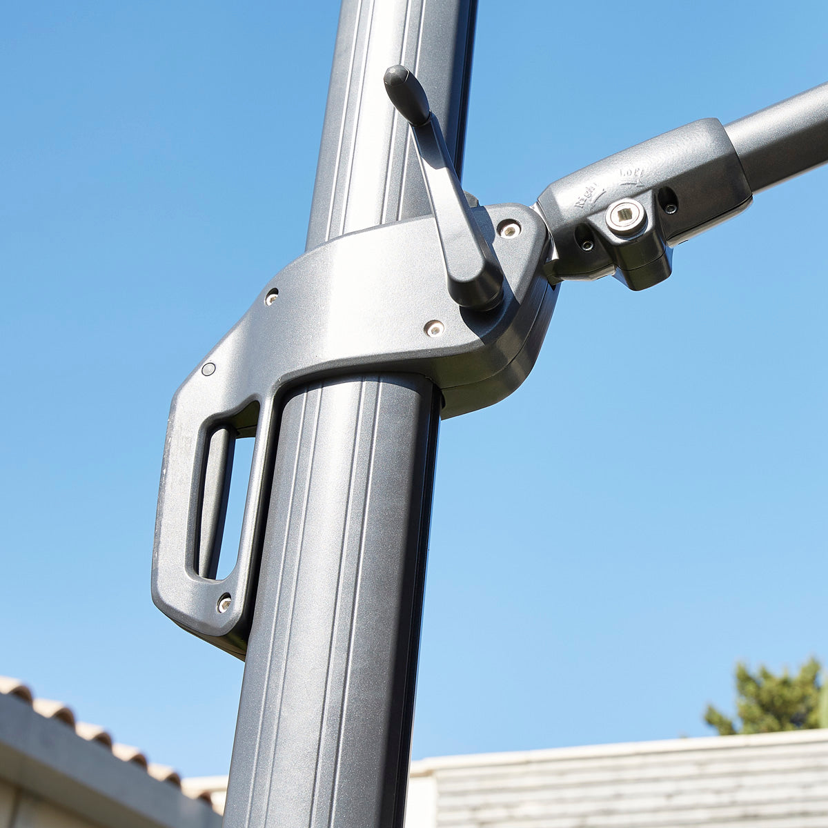 Naterial Sombrilla con Luz LED Solar 280x390 cm para Jardín con Brazo Lateral, Modelo Sonora II