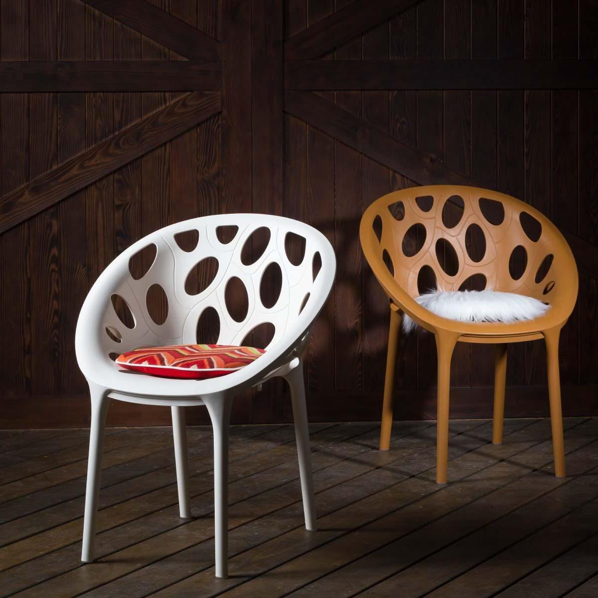 Lagoon, Silla Nido 7055, Silla comtemporanea, Silla de comedor, silla de comedor para exterior, silla de comedor para interior, Silla Simple, Muebles de interior, Mobiliario de terraza, Sillas para terraza, Resistente a los rayos UV, Muebles resistentes a los rayos UV, Muebles de exterior