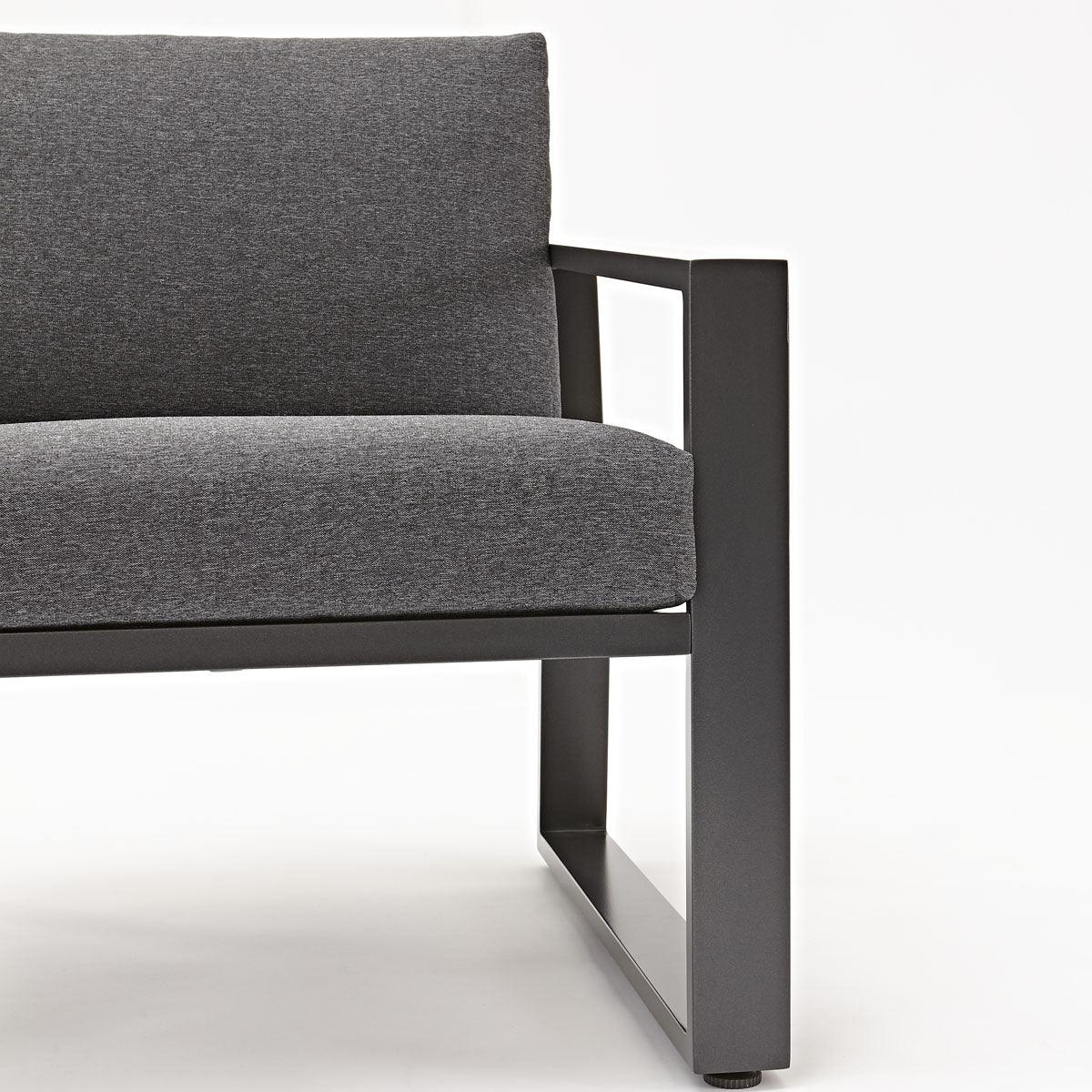 Naterial Set de Muebles de Jardín: Loveseat + 2 Sillones + Mesa de Centro Cojines y Descansabrazos para Exterior, Modelo Lyra - LuzDeco