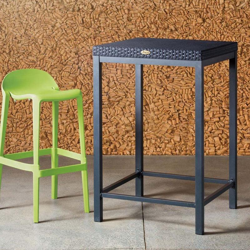 Lagoon, Russ 7022BT, Mesa de bar, Mesa de bar para exterior, Mesa de bar para interior, Muebles de rattan, Rattan sintético, Mobiliario de terraza, Diseño en rattan, Resistente a la intemperie, Muebles resistentes UV, Muebles de mimbre sintético.