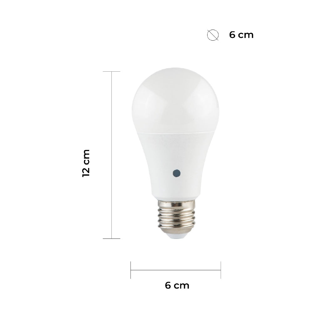 Estevez Set de 4 Focos LED 9W Luz Cálida 2700K / Luz Fría 6500K, Base Estándar E26, Fotocelda, Modelo E81193-09-LUX-CW*4
