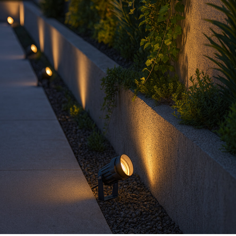 Estevez Reflector LED Tipo Spot para Jardín Exterior Con Estaca, Modelo ETX-0144-NEG