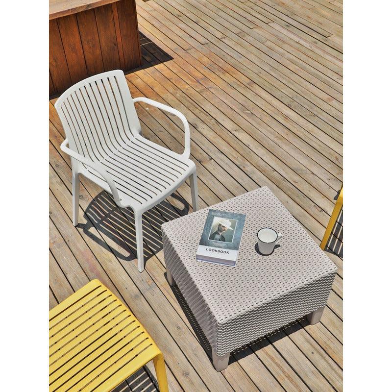 Lagoon, Silla Milos 7203, Silla de comedor, Silla con descansabrazos, silla de comedor para exterior, silla de comedor para interior, Muebles de interior, Mobiliario de terraza, Sillas para terraza, Resistente a los rayos UV,  Muebles resistentes a los rayos UV, Muebles de exterior